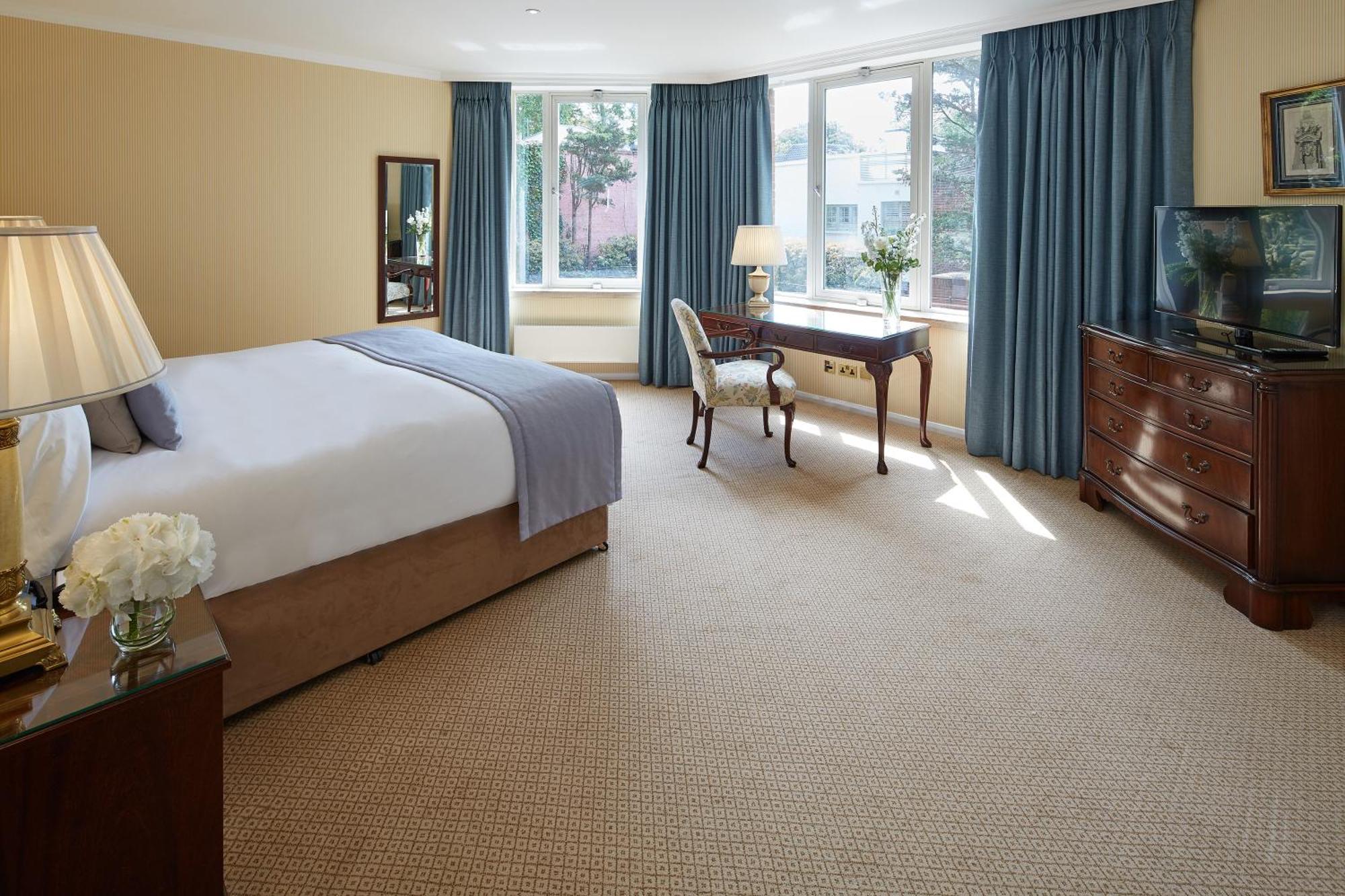 Cheval Thorney Court At Hyde Park Aparthotel Londra Exterior foto