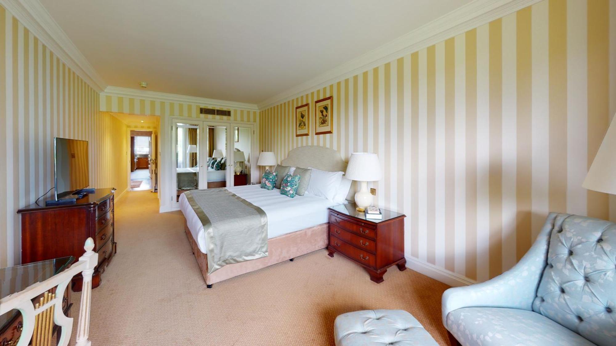 Cheval Thorney Court At Hyde Park Aparthotel Londra Exterior foto