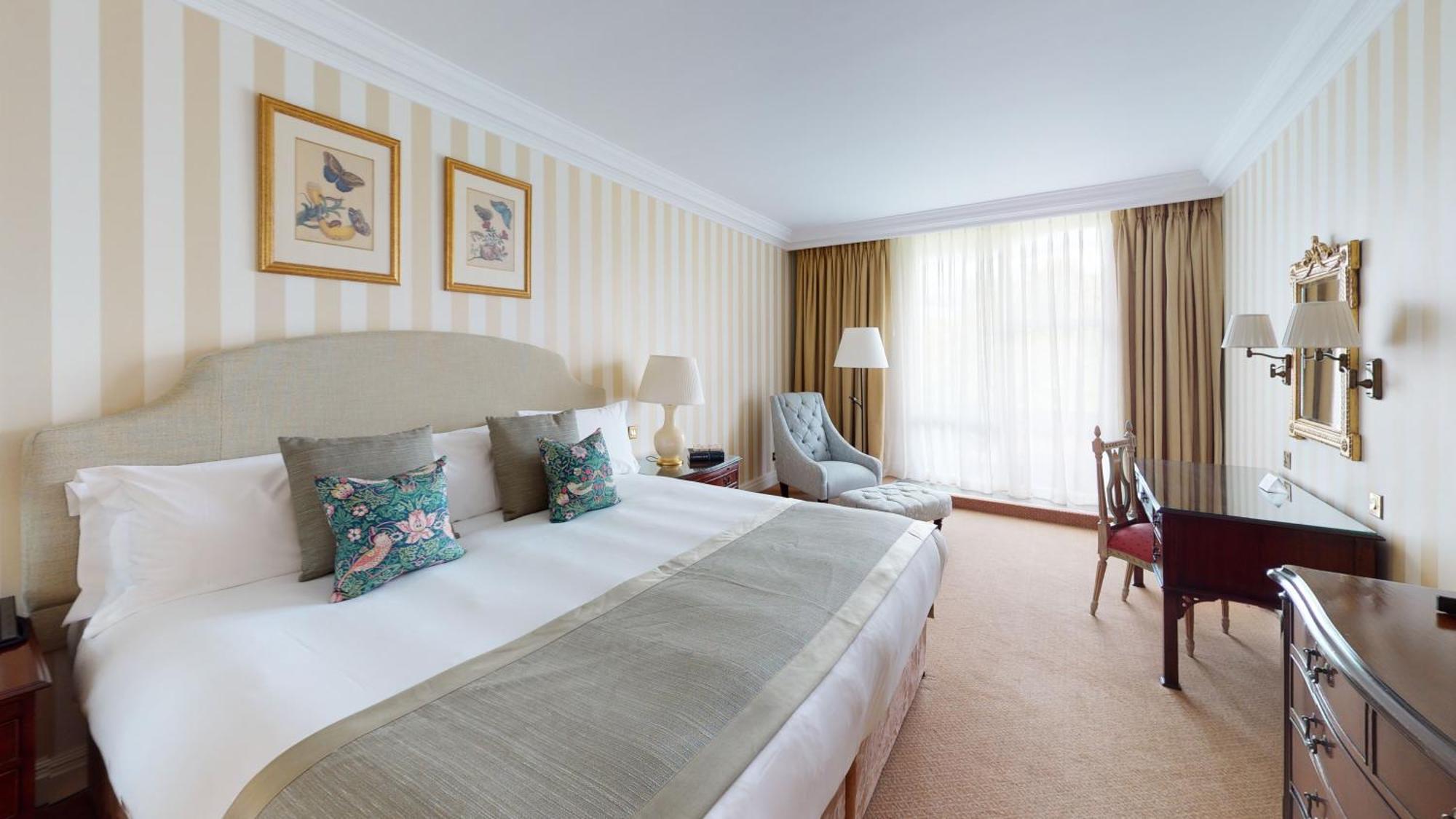 Cheval Thorney Court At Hyde Park Aparthotel Londra Exterior foto