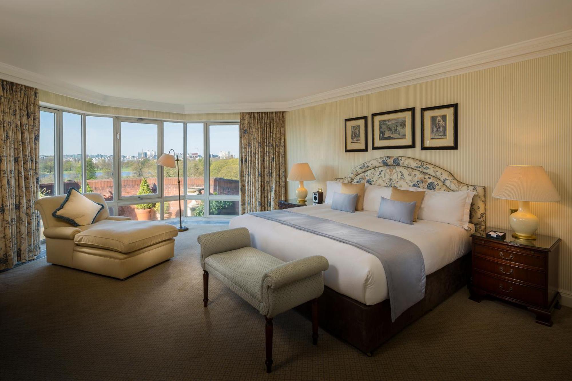 Cheval Thorney Court At Hyde Park Aparthotel Londra Exterior foto